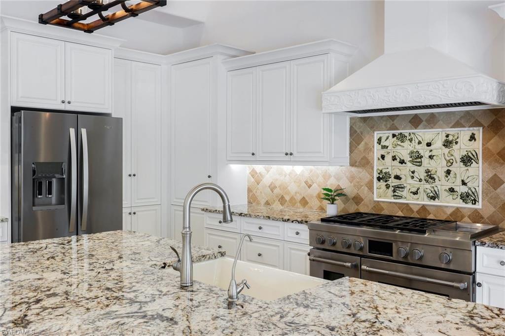 MARCO ISLAND - Residential