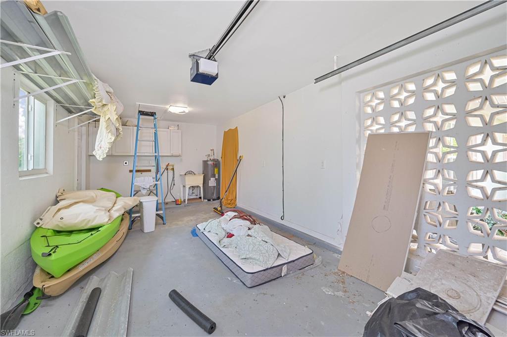 KNIGHTS BOKEELIA ISLE - Residential