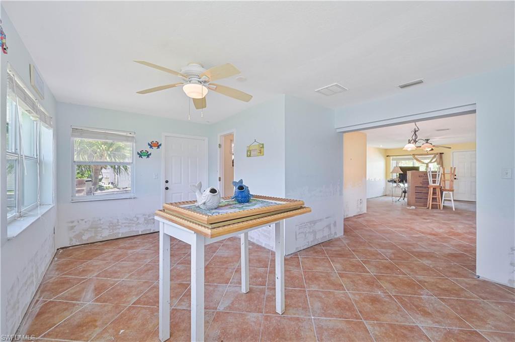 KNIGHTS BOKEELIA ISLE - Residential