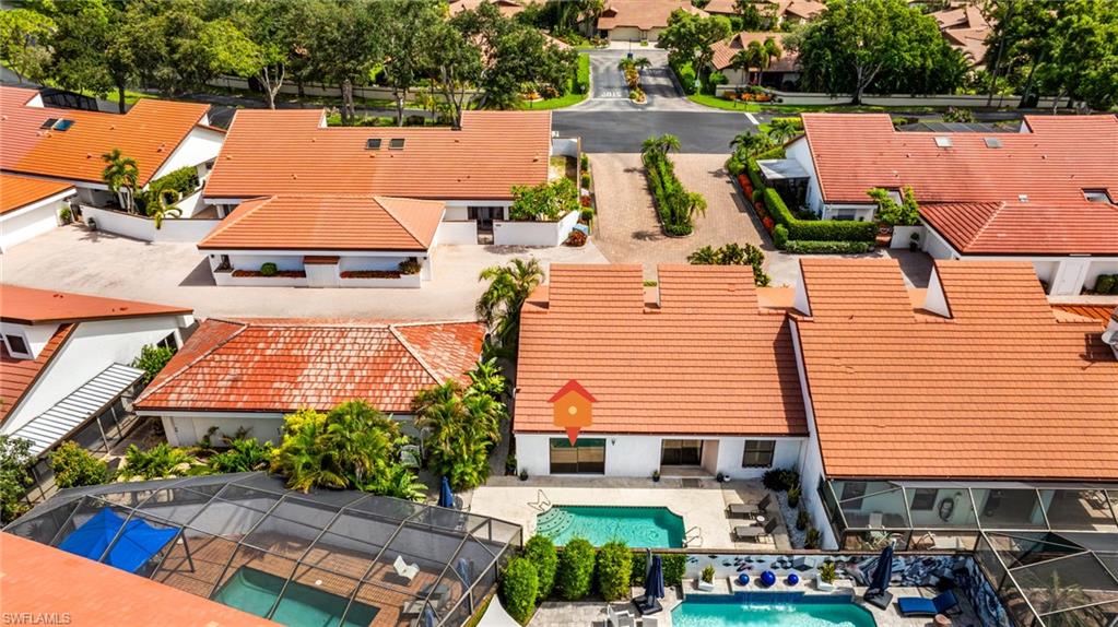 HARBOUR CASTLE - Residential