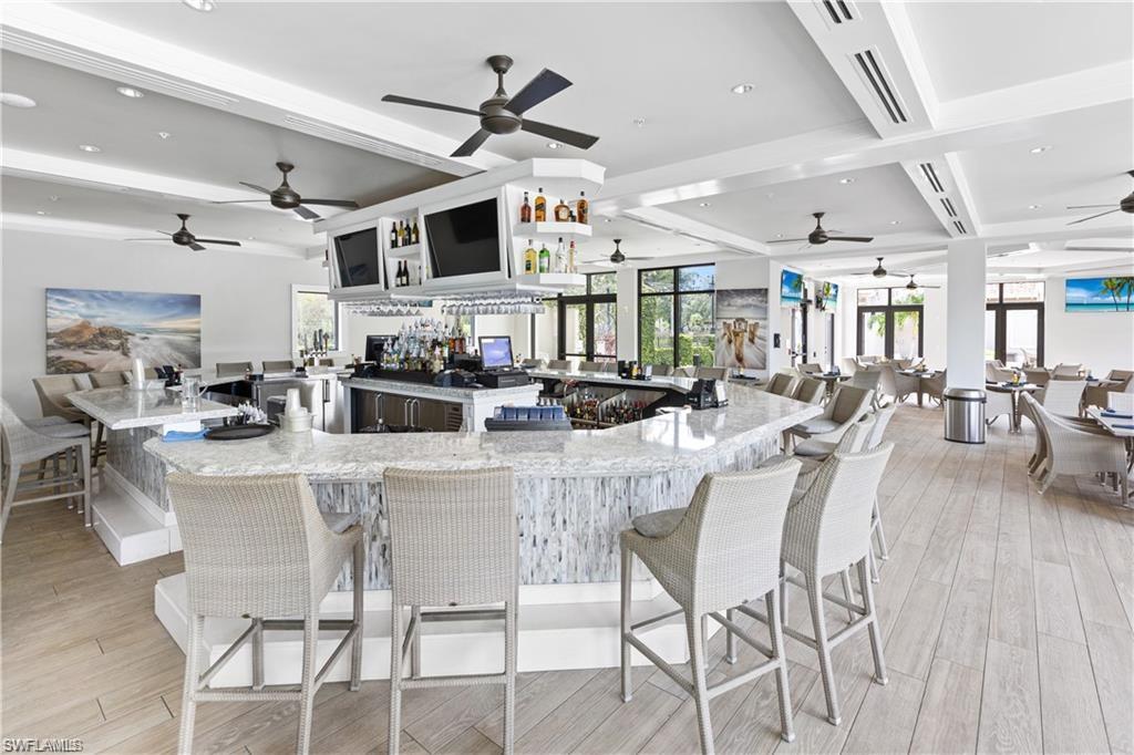 VILLA TUSCANY - Residential