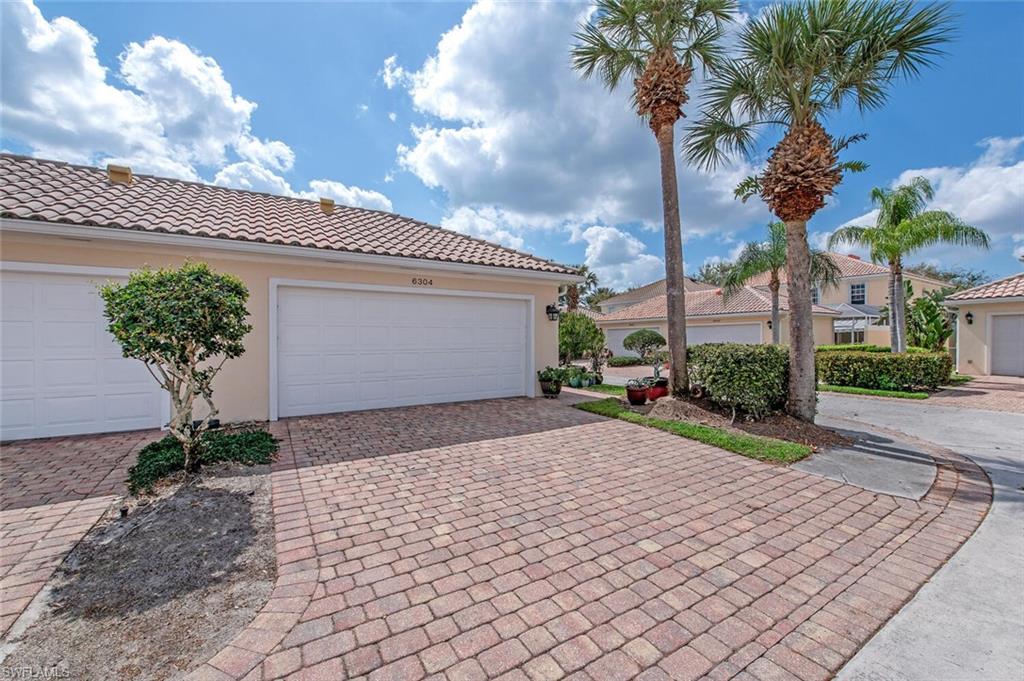 ISLAND WALK - Residential