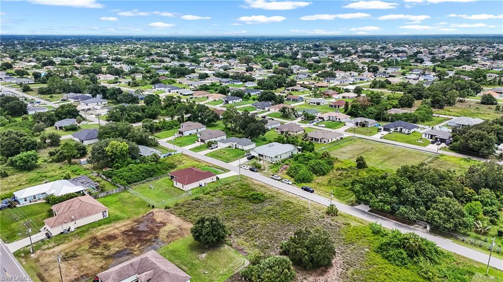 LEHIGH ACRES - Land