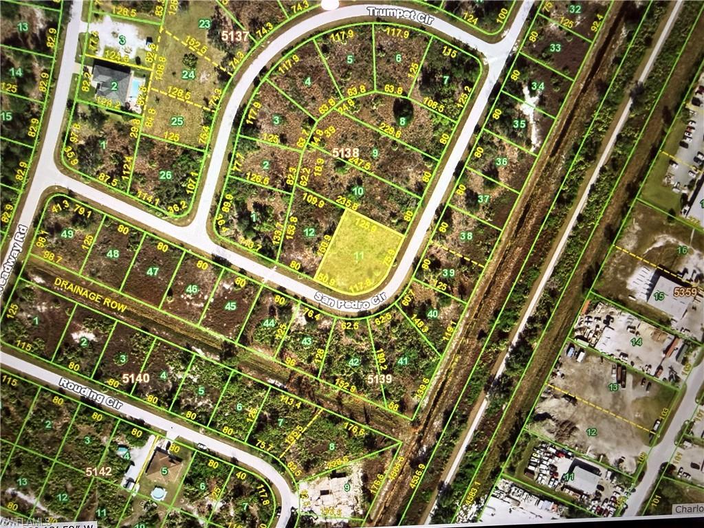 PORT CHARLOTTE - Land