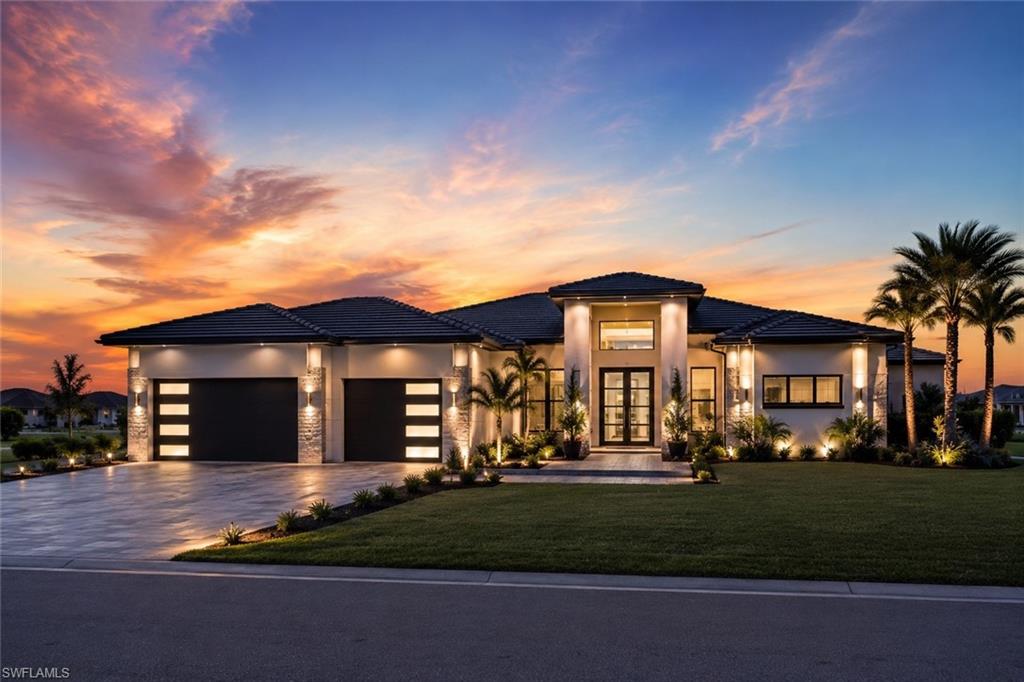 CAPE CORAL - Land