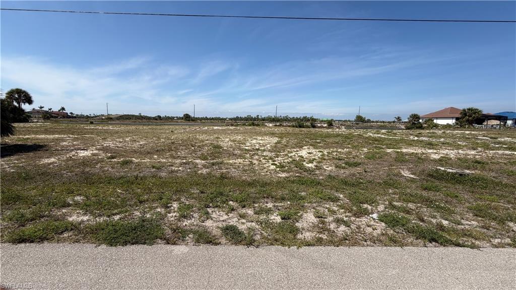 CAPE CORAL - Land