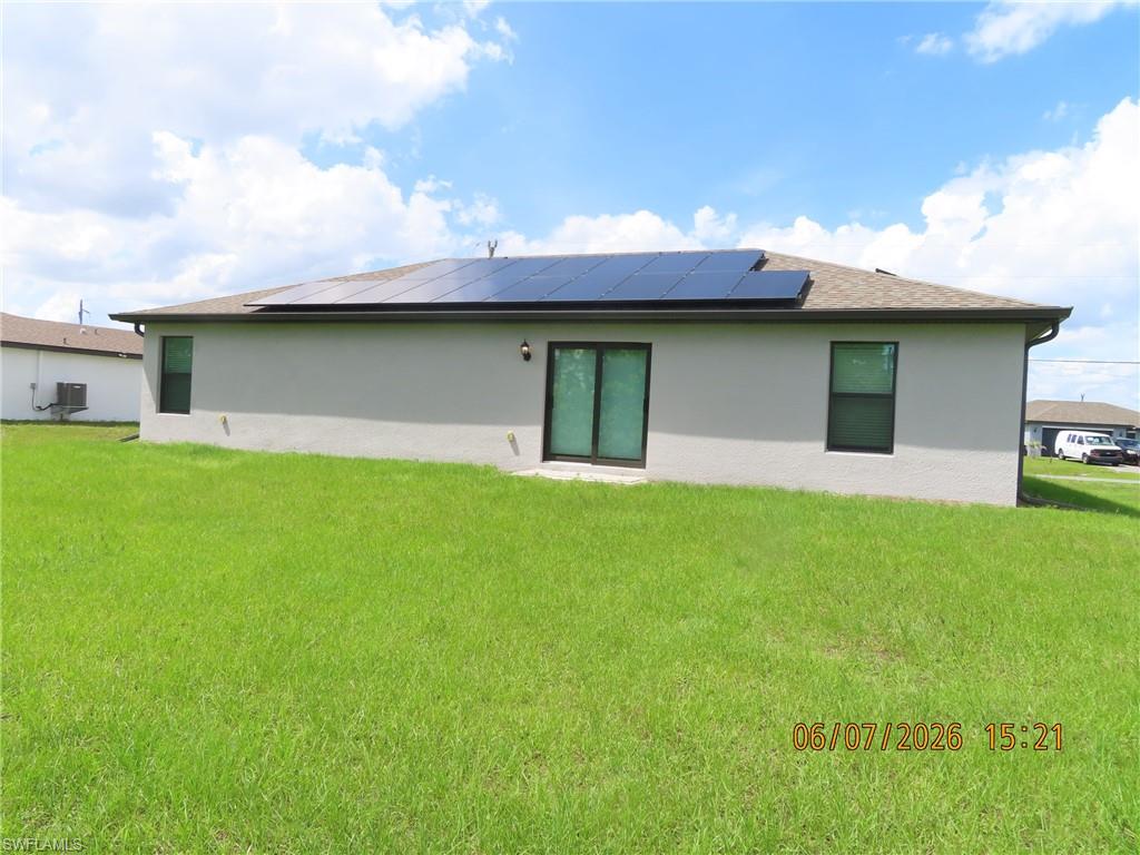 MIRROR LAKES - Residential