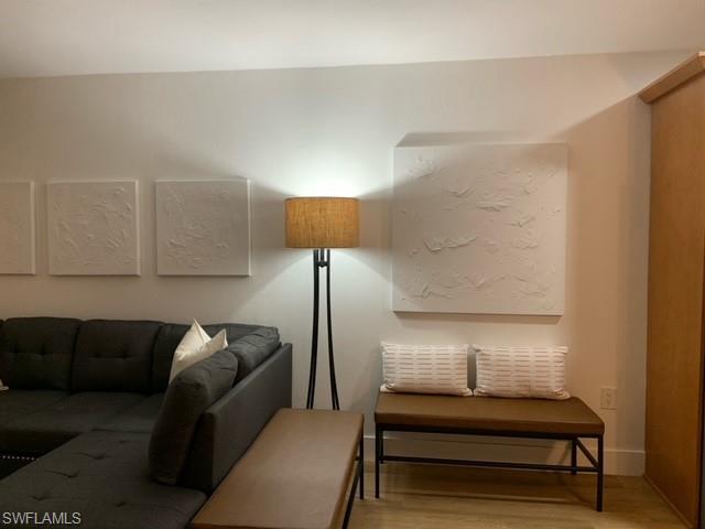 CHESAPEAKE MANOR - Residential Lease