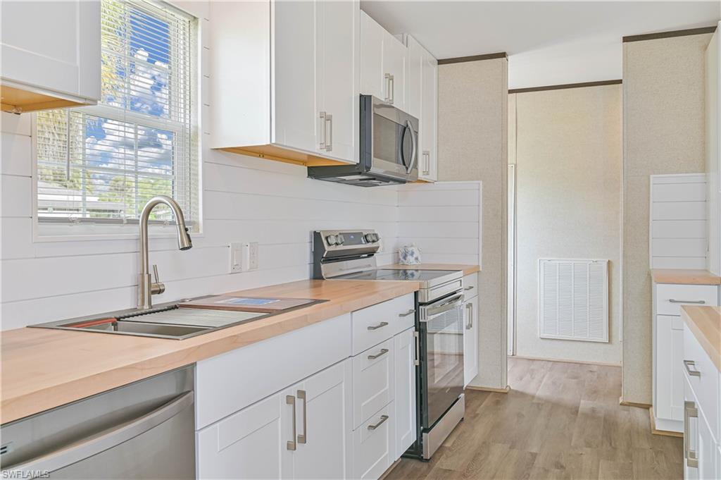 SPRING WOODS M/H SUBD - Residential