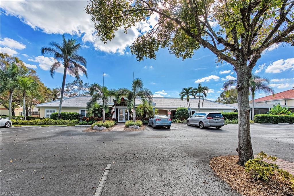 PIPERS GROVE - Residential Lease