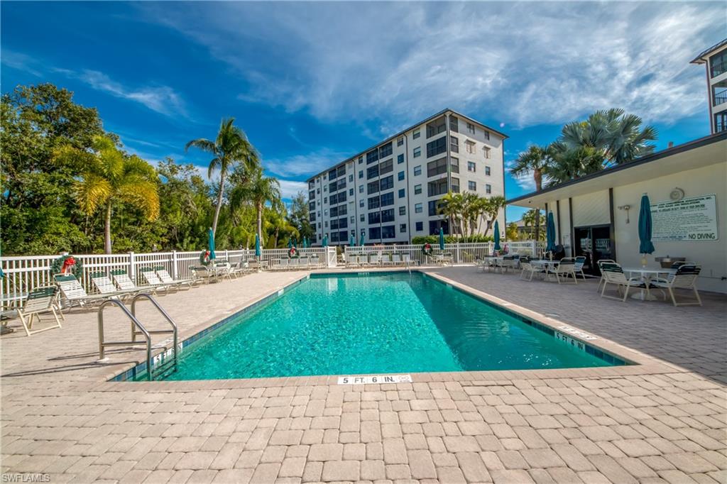 ESTERO COVE CONDO - Residential