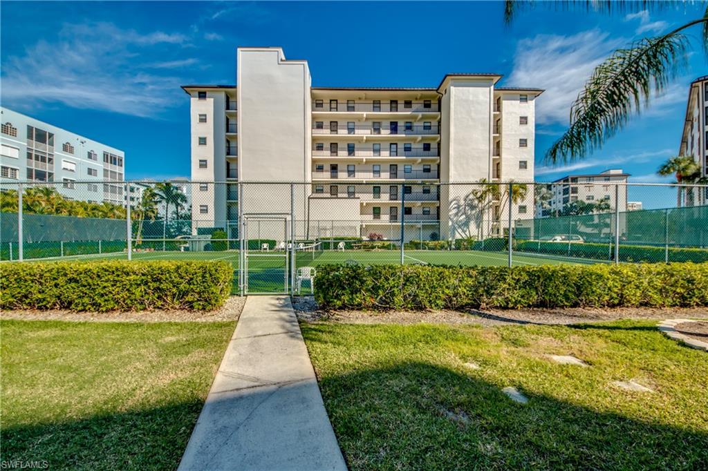 ESTERO COVE CONDO - Residential