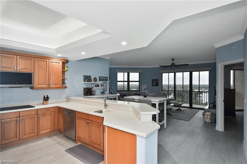 RIVA DEL LAGO - Residential Lease