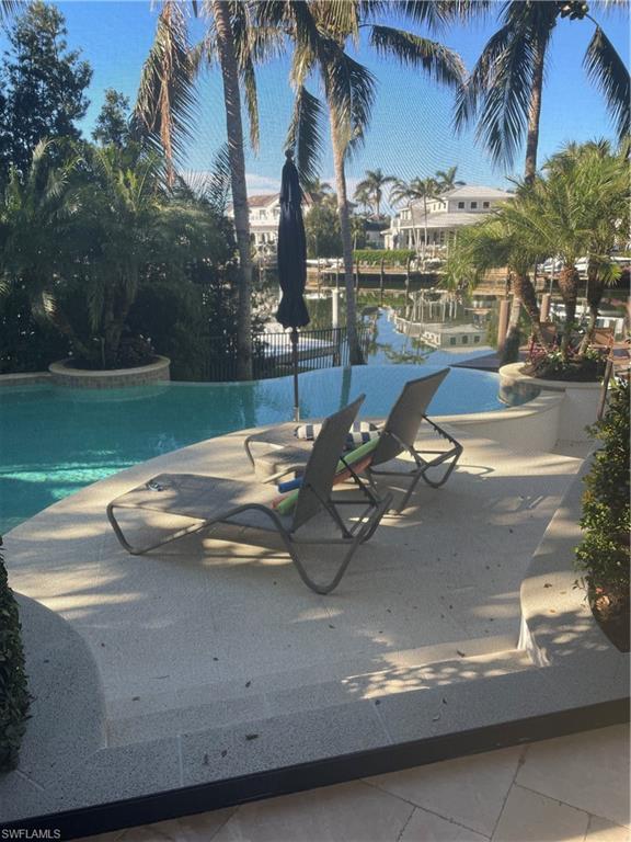 AQUALANE SHORES - Residential