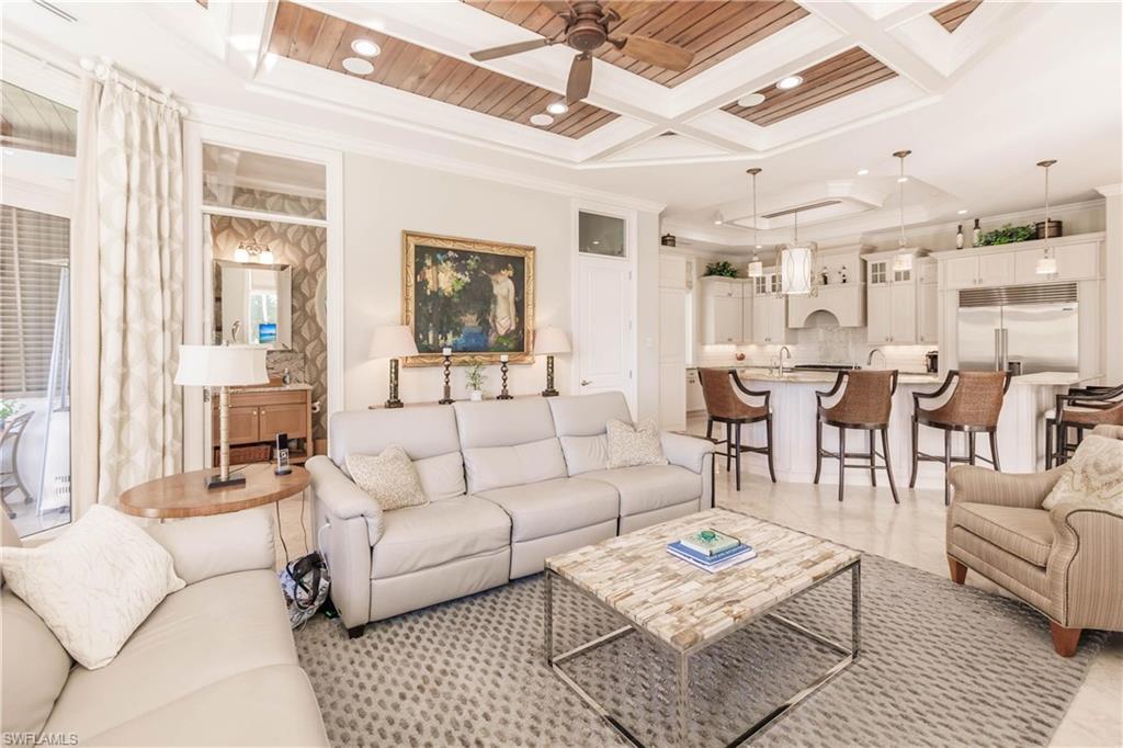 AQUALANE SHORES - Residential