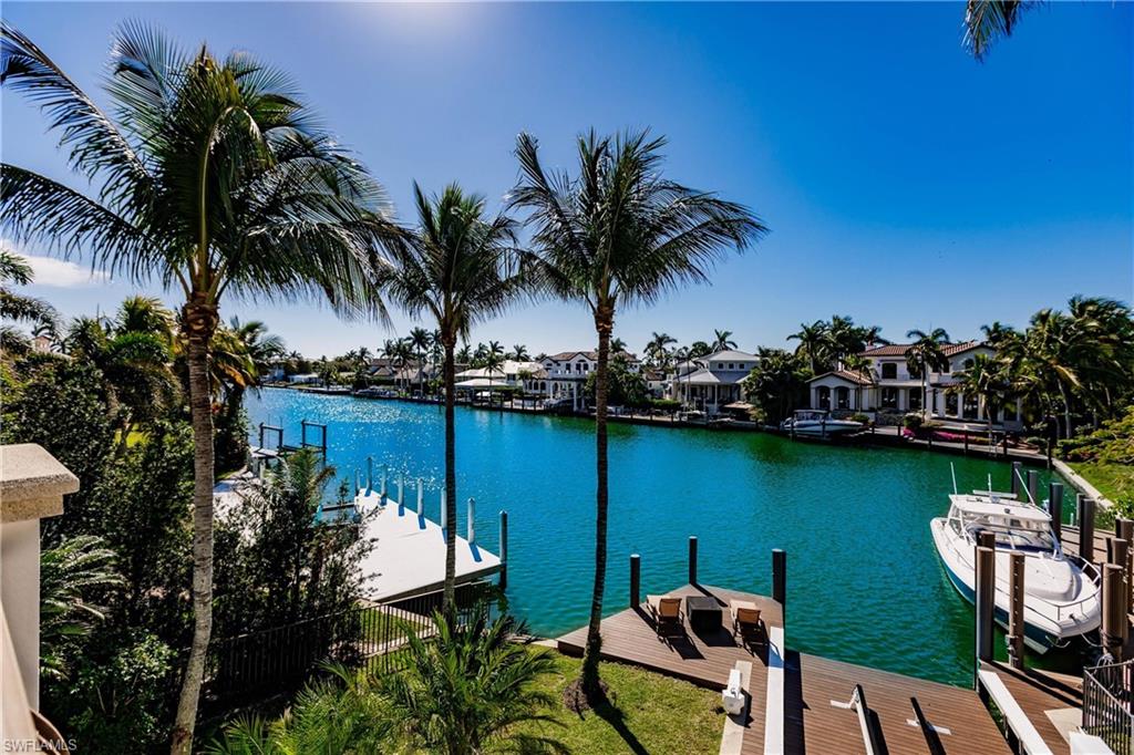 AQUALANE SHORES - Residential