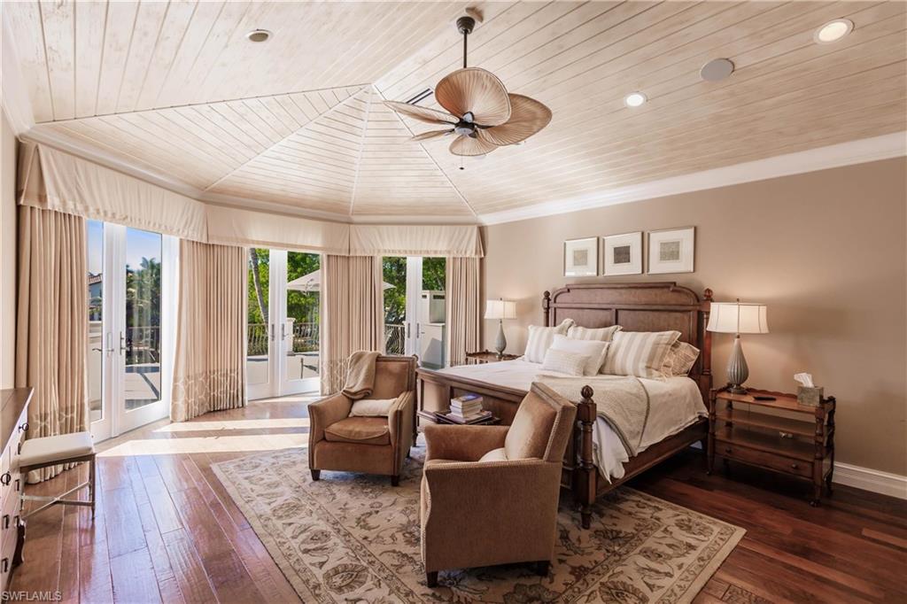 AQUALANE SHORES - Residential