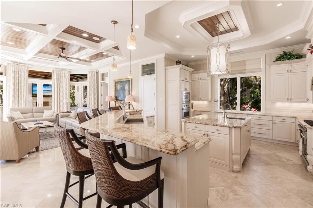 AQUALANE SHORES - Residential