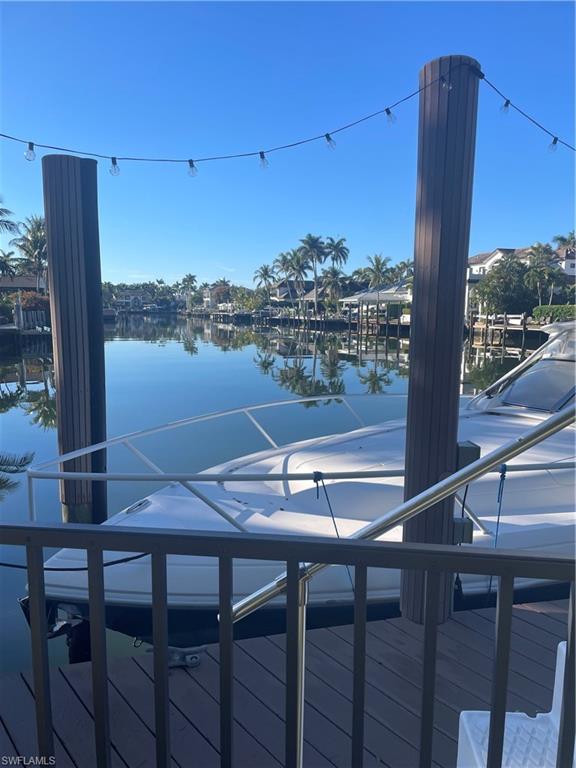 AQUALANE SHORES - Residential