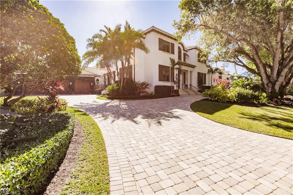 AQUALANE SHORES - Residential