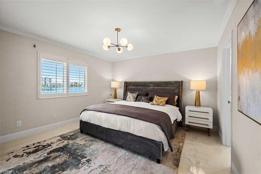 CHATEAU VANDERBILT - Residential Lease