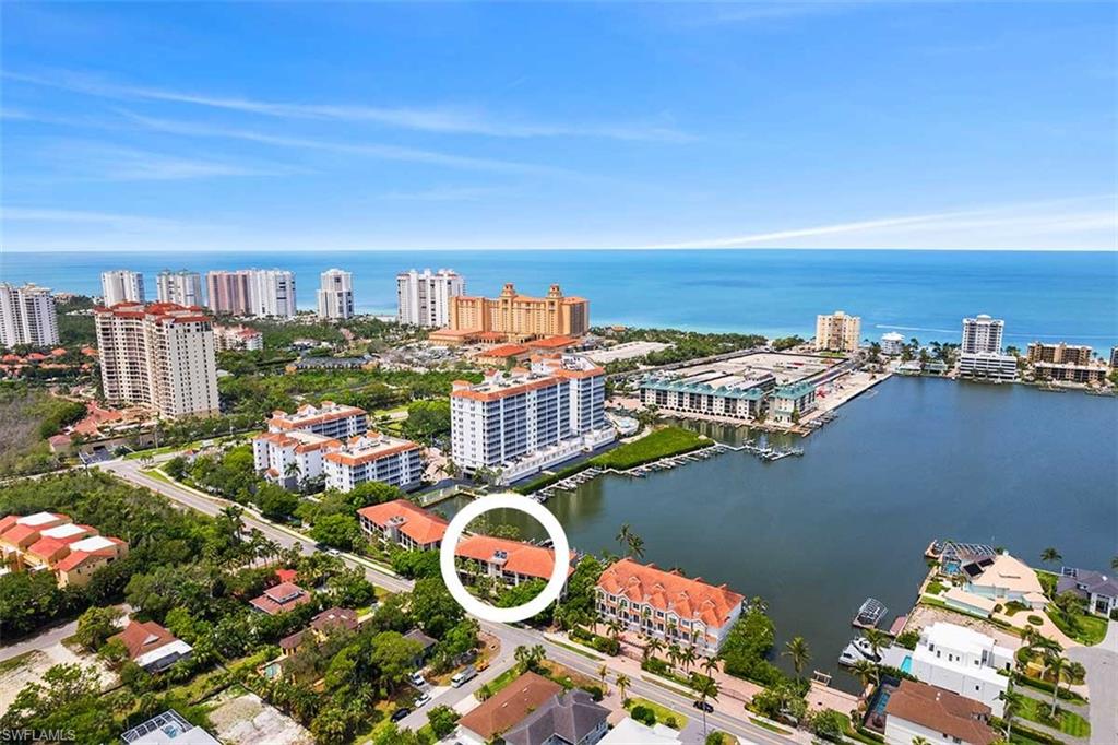 CHATEAU VANDERBILT - Residential Lease
