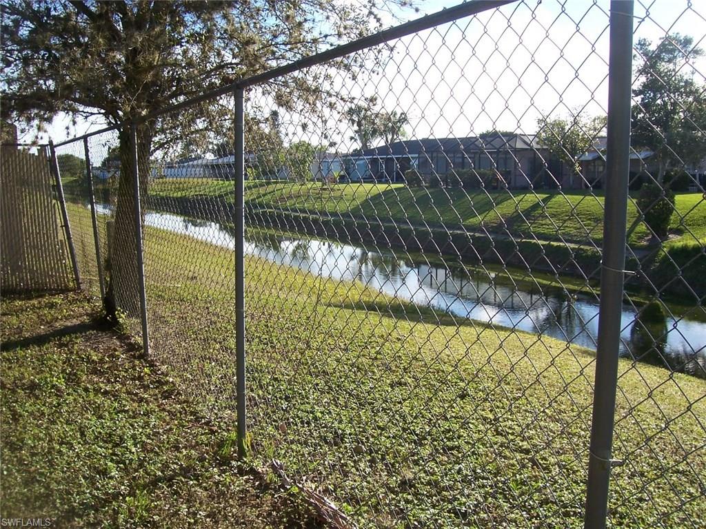 WILLOW LAKE - Residential