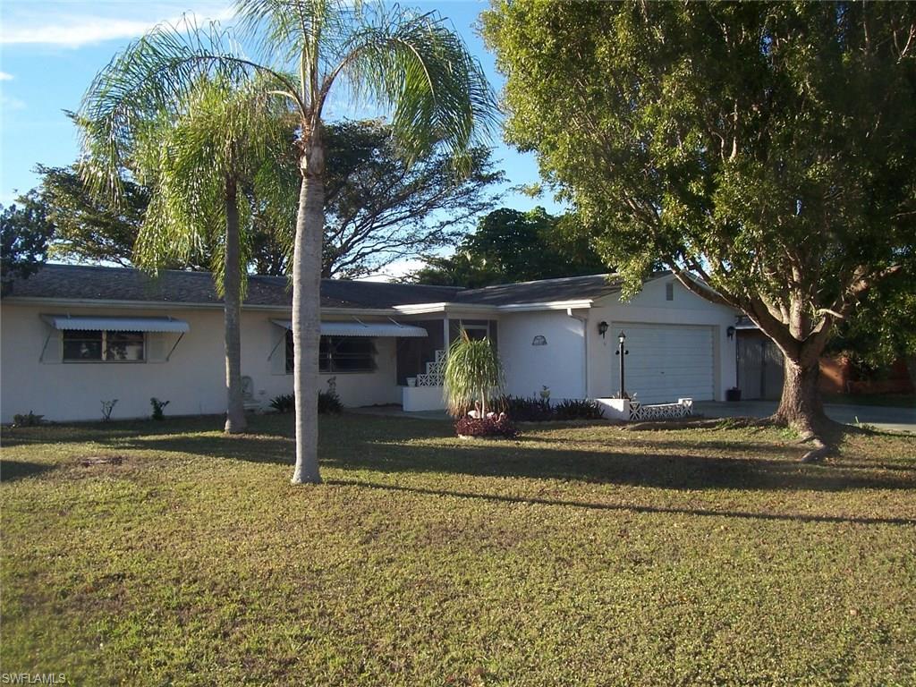 This is the ONE! 3/2, split floor plan, hugh 29' beautiful screened porch over looking a small canal, 2 car over sized garage, fenced yard, new roof 2006,  new air handler 2007, gutters and downspouts all around home plus storm shutters on all windows. Great location in Willow Lakes South. Have to see this one!