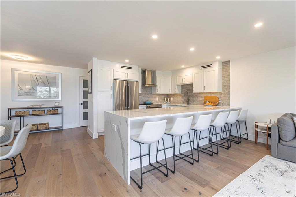 WINDSOR COURT - Residential