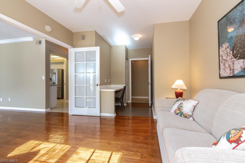 LIGHTHOUSE BAY - Residential