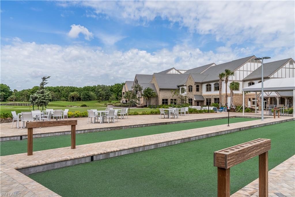 THORNHILL - Residential