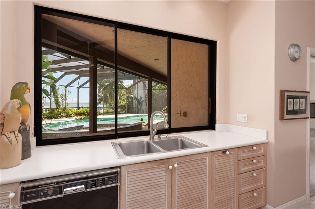 ESTATES - Residential