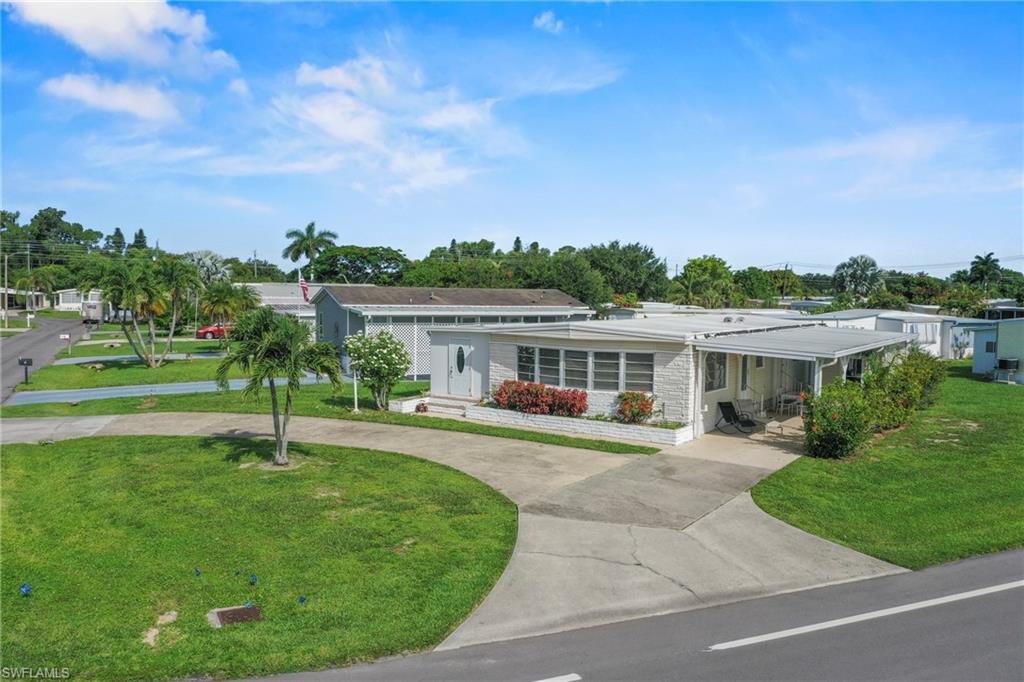 RIVIERA COLONY - Residential