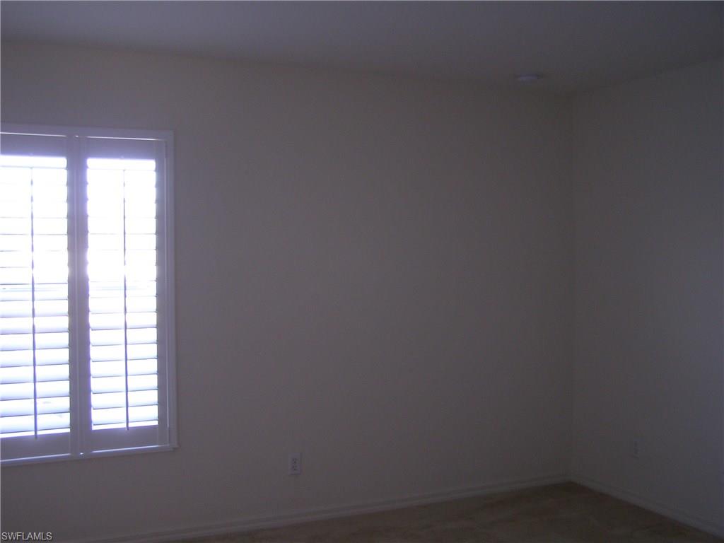 MAGNOLIA LAKES - Residential