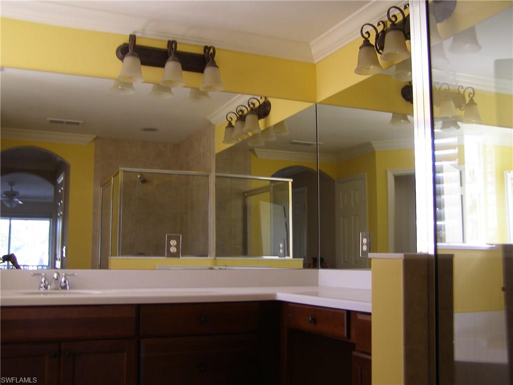 MAGNOLIA LAKES - Residential