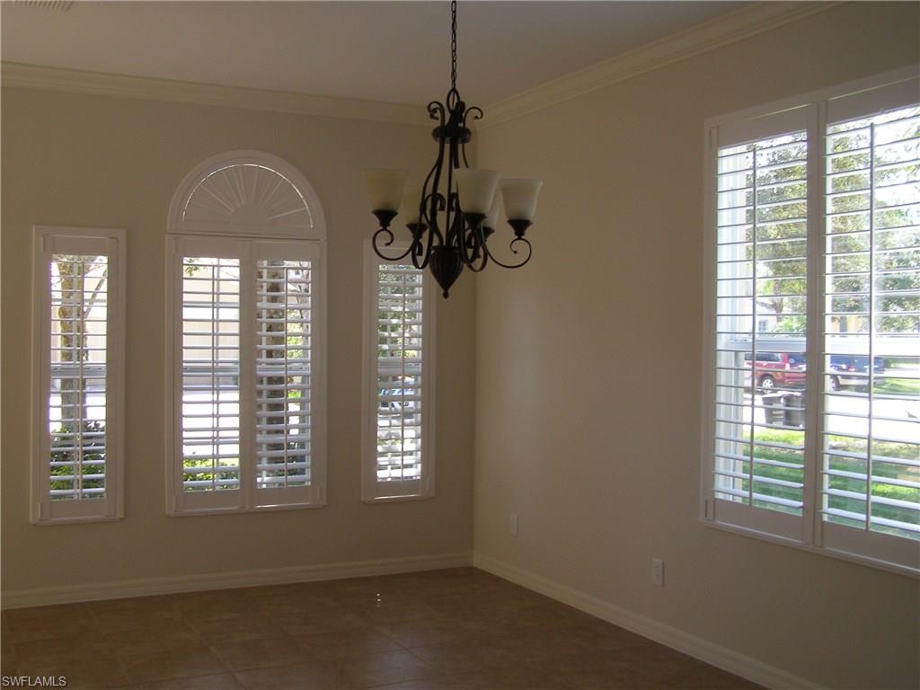 MAGNOLIA LAKES - Residential