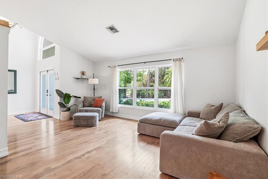 OAKES ESTATES - Residential
