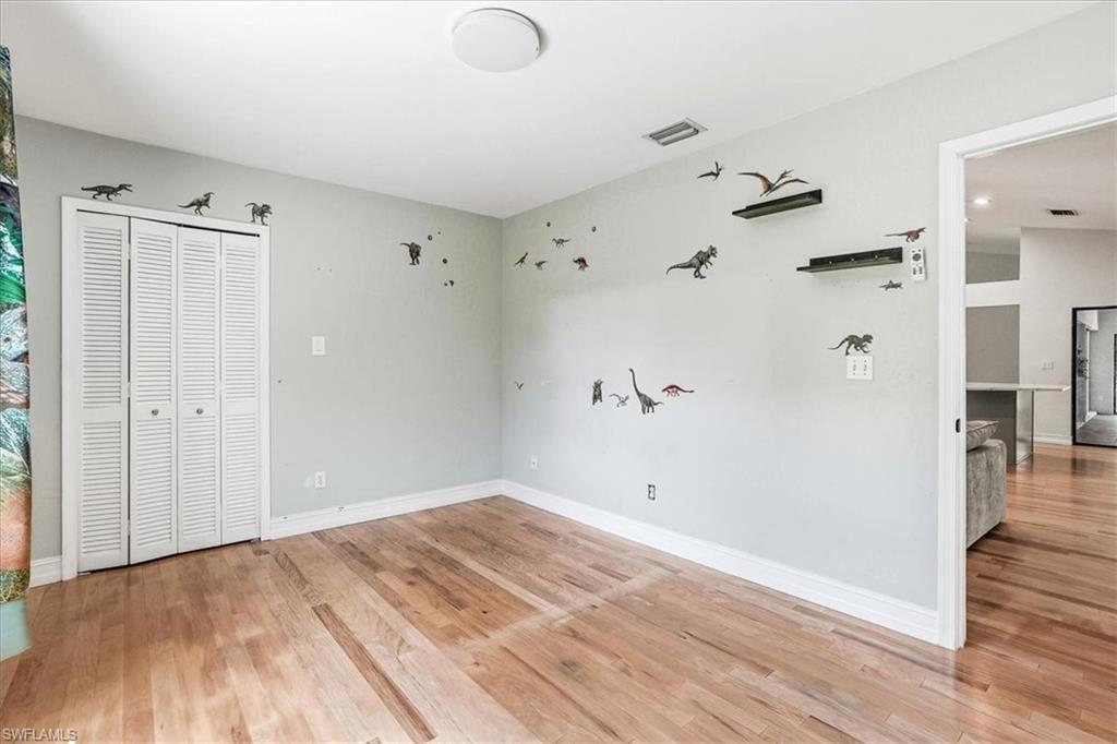 OAKES ESTATES - Residential