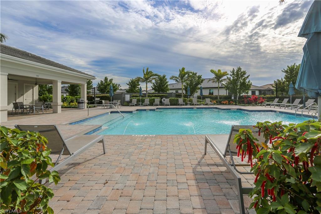 MANATEE COVE - Residential Lease