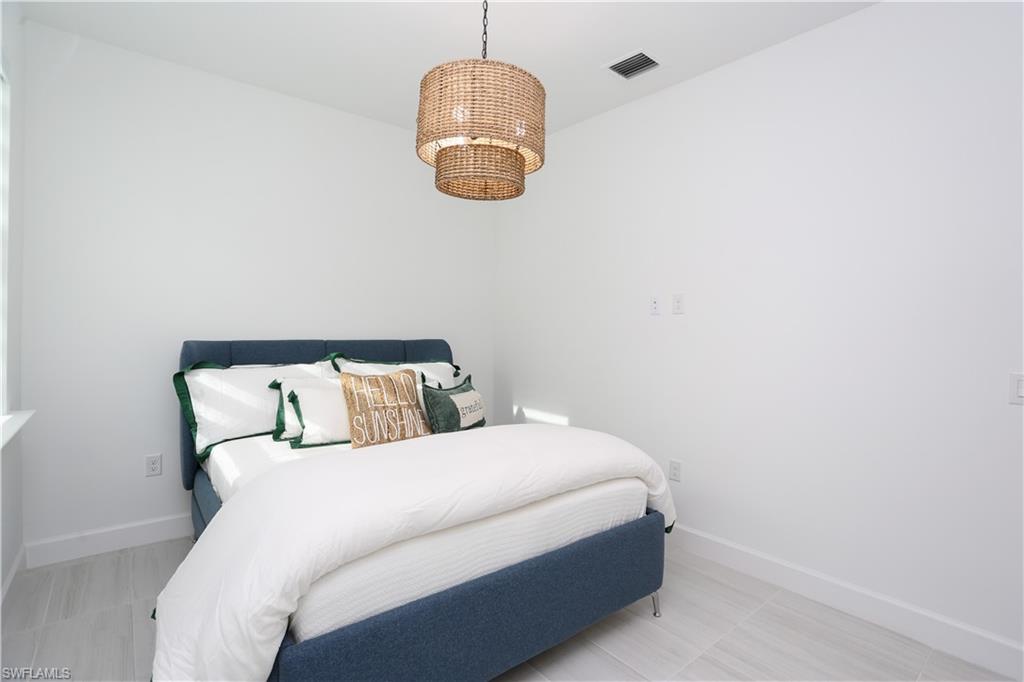 MANATEE COVE - Residential Lease
