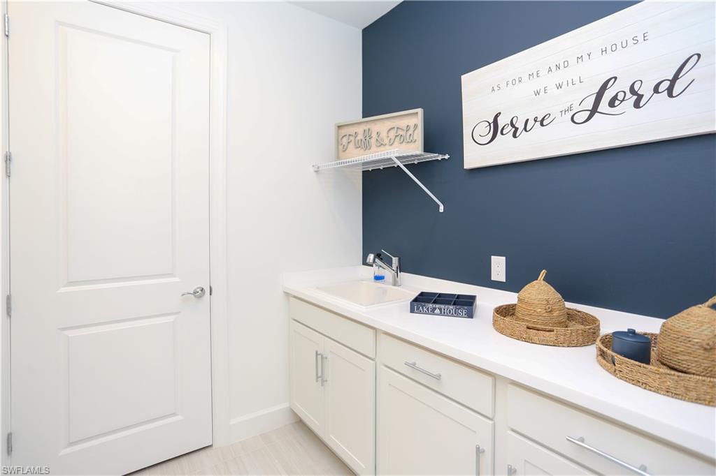 MANATEE COVE - Residential Lease