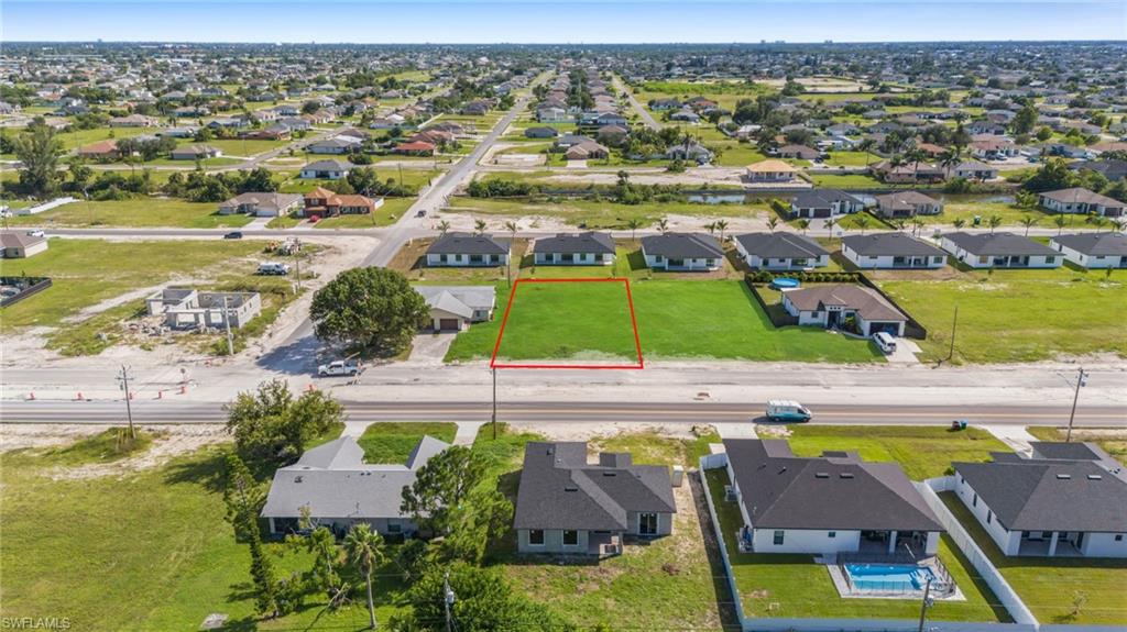 CAPE CORAL - Land