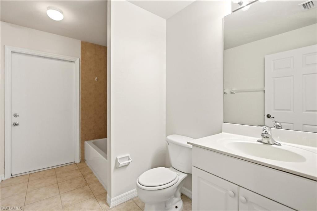 CAPE CORAL - Residential Lease