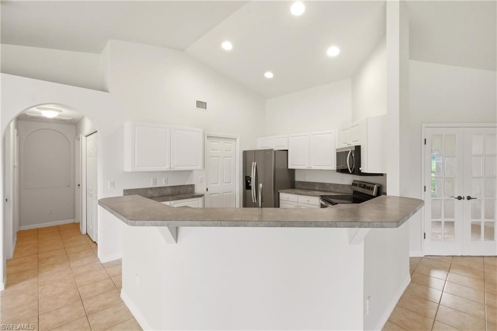 CAPE CORAL - Residential Lease