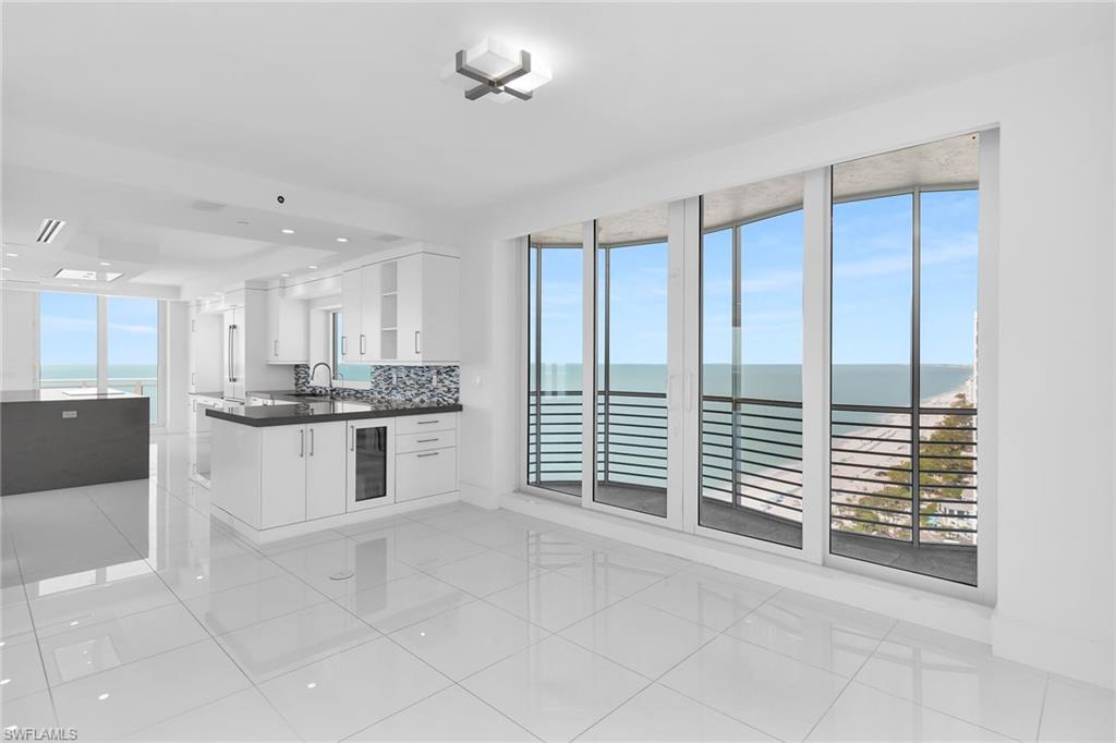 BRIGHTON AT BAY COLONY - Residential