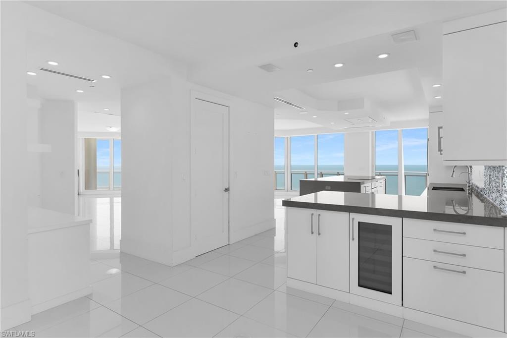 BRIGHTON AT BAY COLONY - Residential
