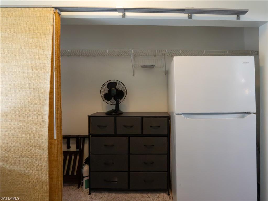 AQUARIUS APTS OF MARCO ISLAND - Residential