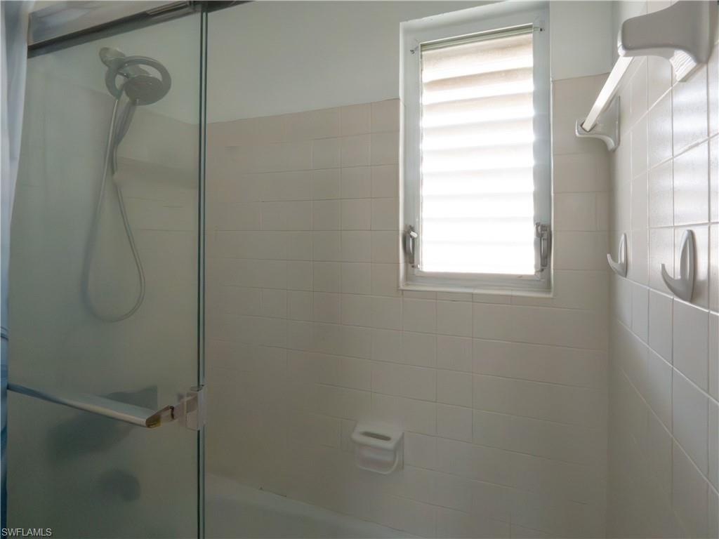 AQUARIUS APTS OF MARCO ISLAND - Residential