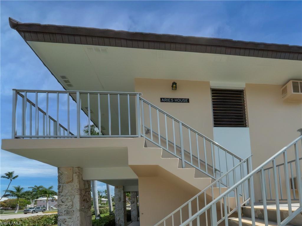 AQUARIUS APTS OF MARCO ISLAND - Residential
