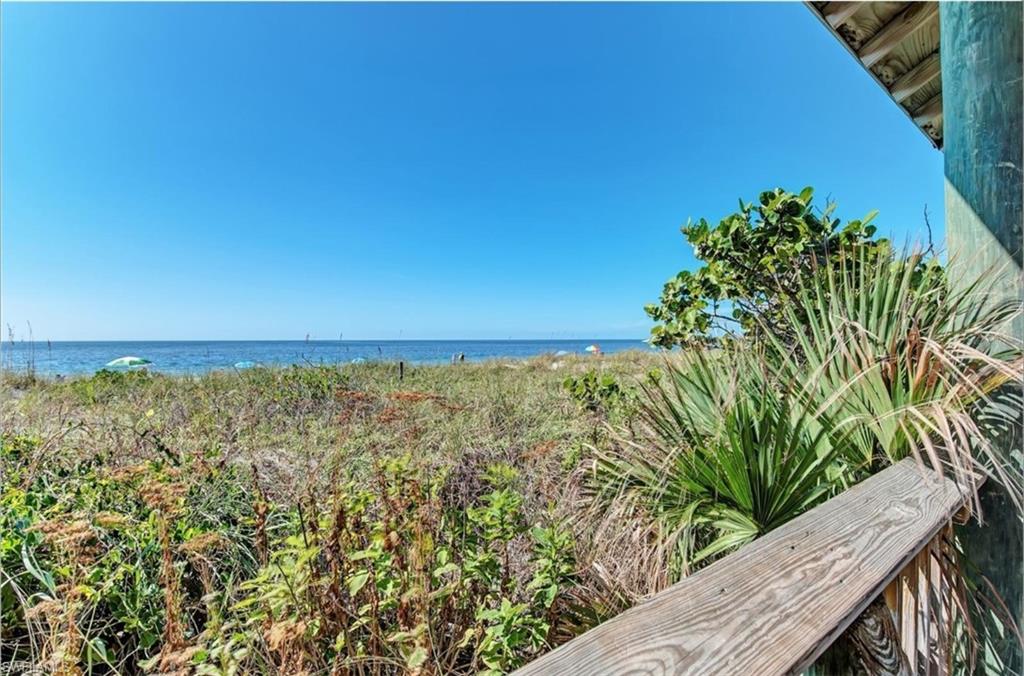 PORT CHARLOTTE - Land